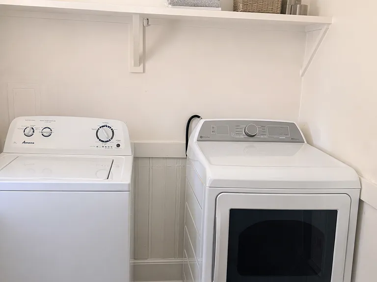 832 Washington St #3 — Photo 3
