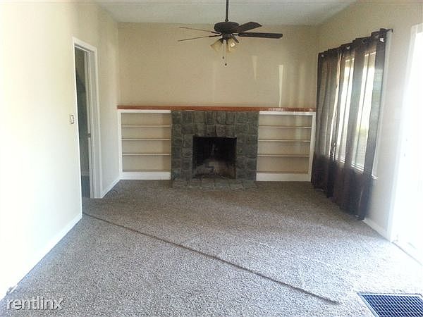 2nd image of 1903 West Ln