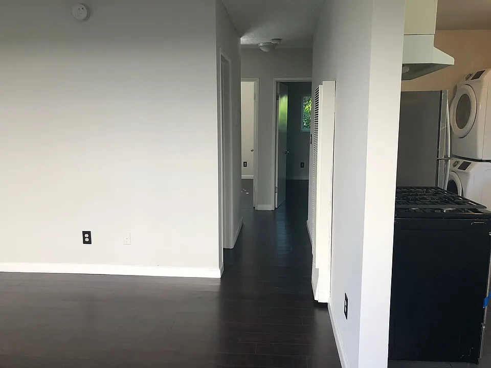 2214 Griffin Ave #3