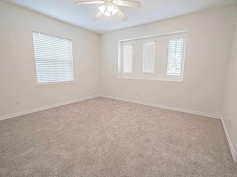 26149 W Shadow Rock Ln — Photo 27