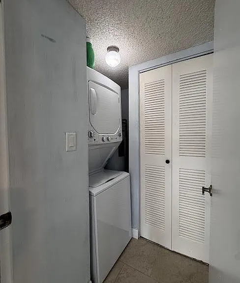 3239 Candle Ridge Dr — Photo 9