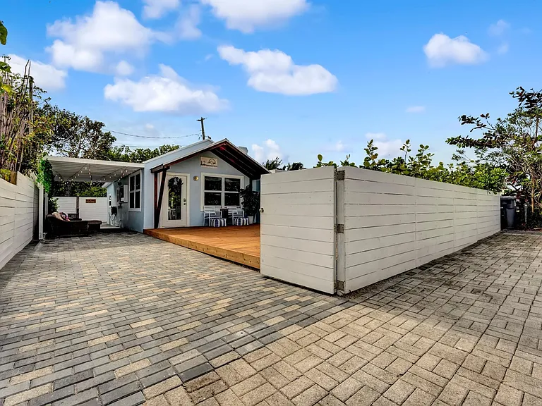 12 Briny Breezes Blvd — Photo 24