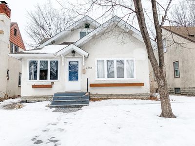 3746 Thomas Ave N, Minneapolis, MN, 55412