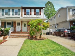 248 Woodrow Rd, Staten Island, NY 10312