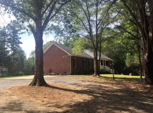1724 Deer Run Rd, Catawba, SC 29704