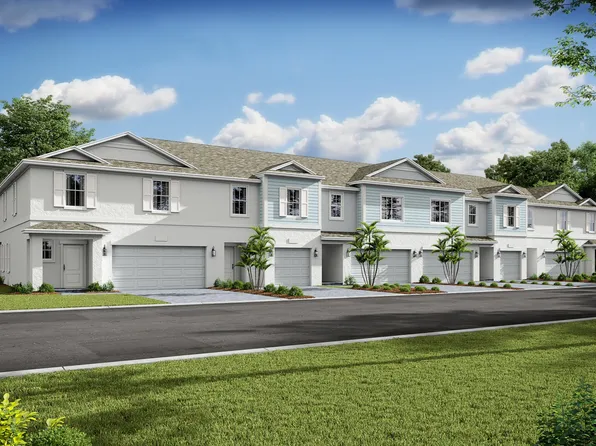 701 NE Hawks Ridge Way, Port Saint Lucie, FL 34983