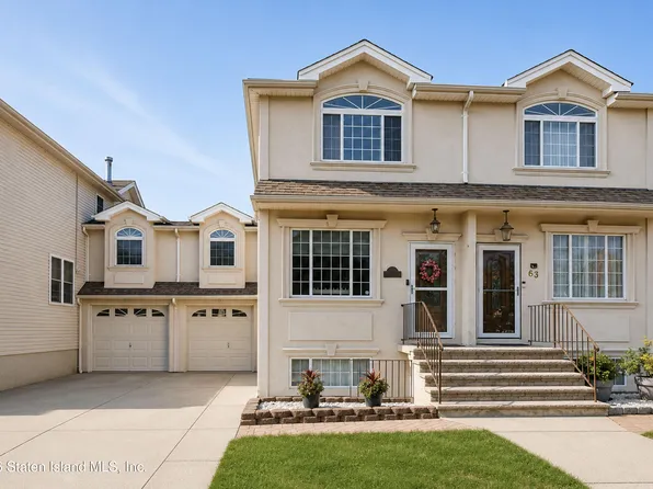 65 Pond St, Staten Island, NY 10309