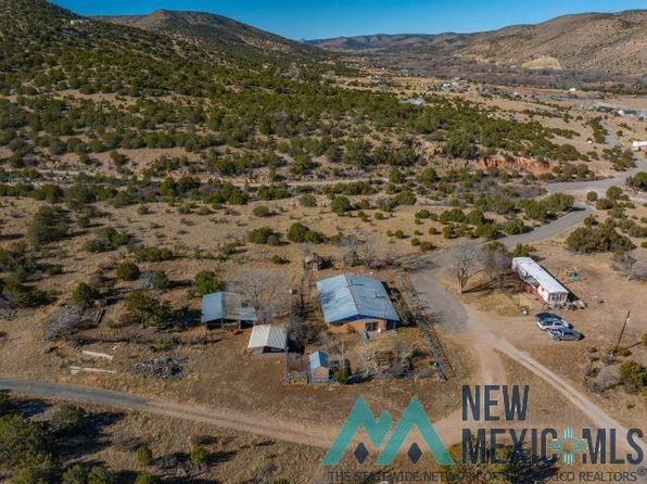 144 Manfor Rd, San Patricio, NM 88348