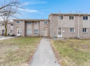 Upper Canada Manor, Kitchener, ON N2P 1G2