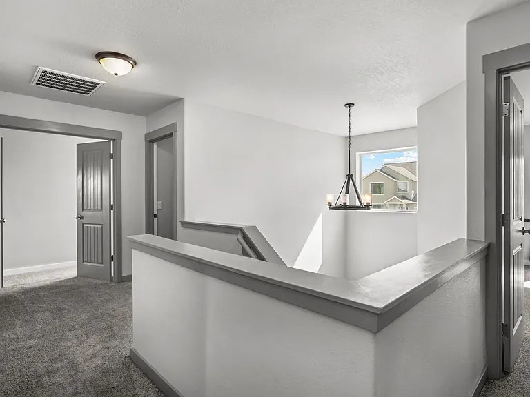 225 NW 28th St — Photo 12