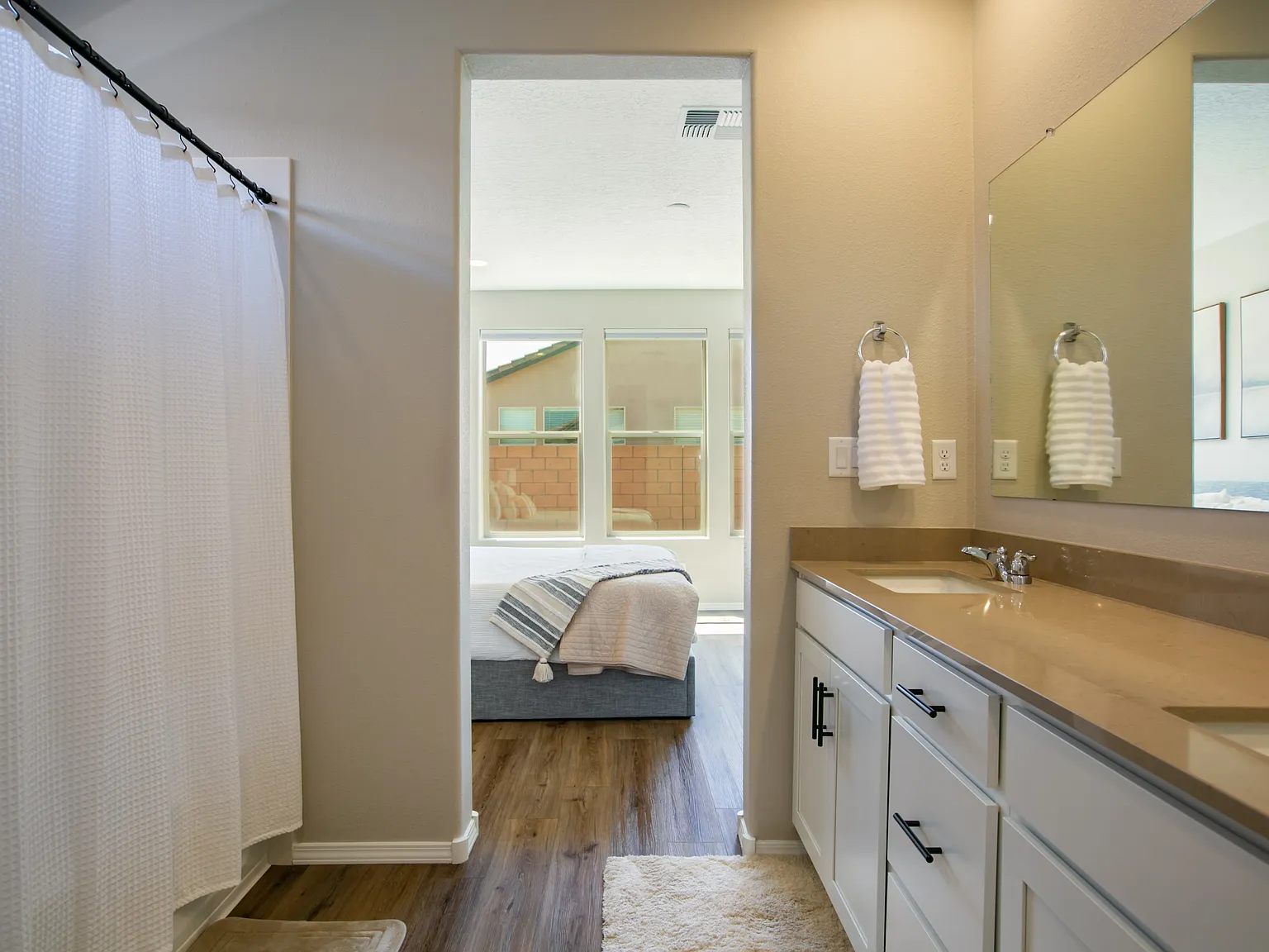6057 Nauman Drive SE - 1 — Photo 2