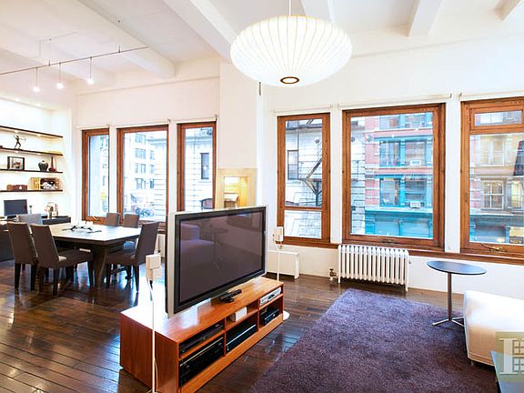 3rd image of 100 Hudson St APT 2A