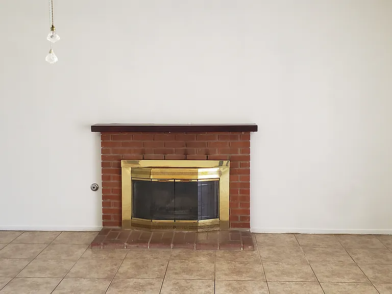 2408 Miria Dr — Photo 2