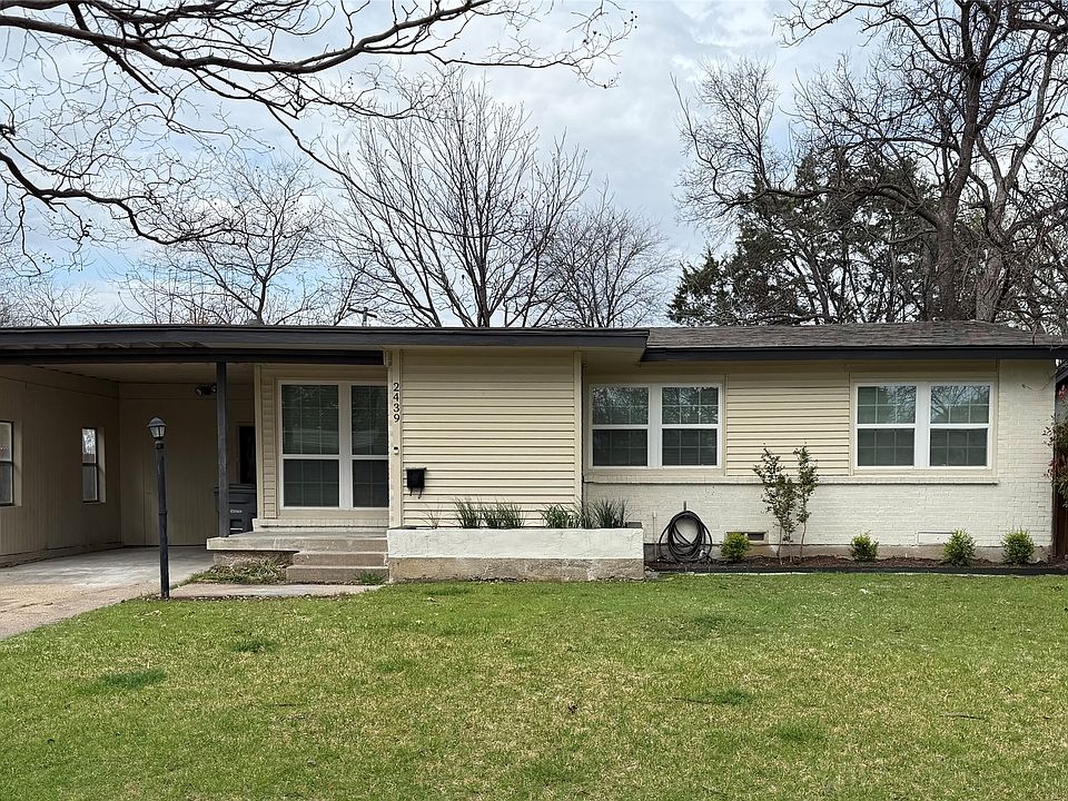 1st image of 2439 Maverick Ave