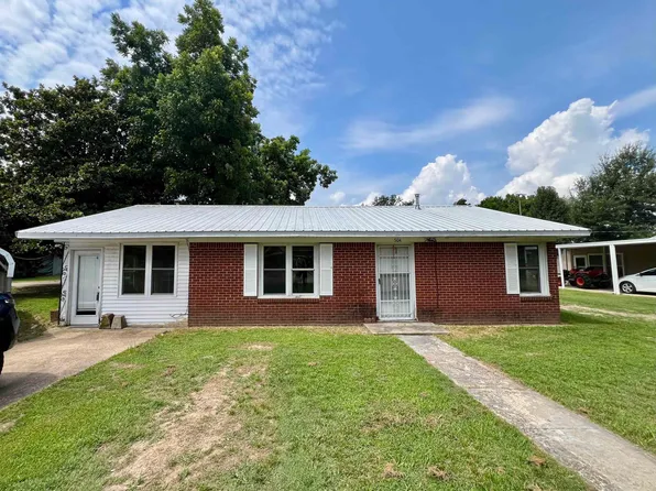 504 Holmes St, Bay, AR 72411