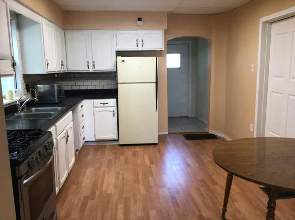 1252 Kenneth Ave, New Kensington, PA 15068