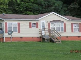 6153 J Dance Rd, Henderson, KY 42420