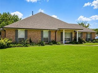 440 Gainesway Dr, Madisonville, LA 70447
