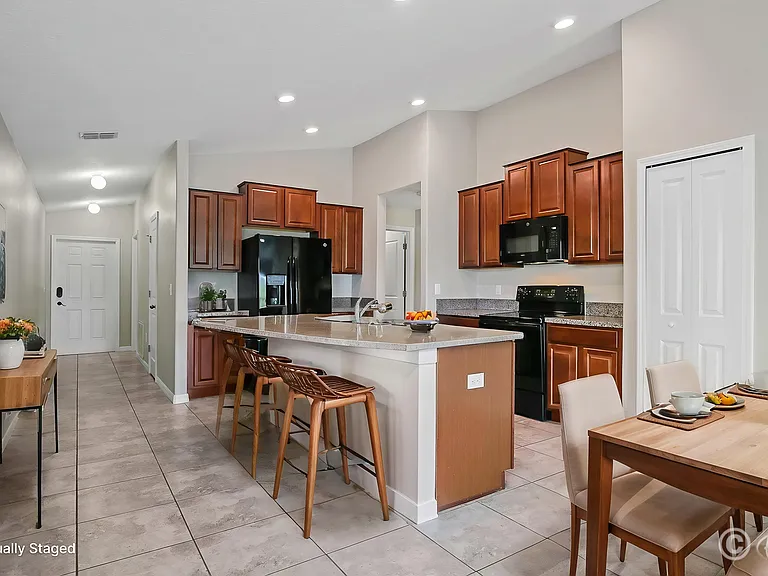6529 Trent Creek Dr — Photo 4