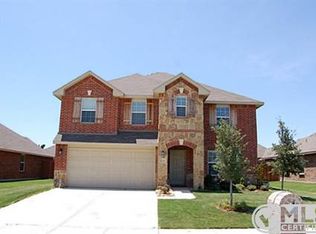 10309 Fossil Valley Dr, Fort Worth, TX 76131