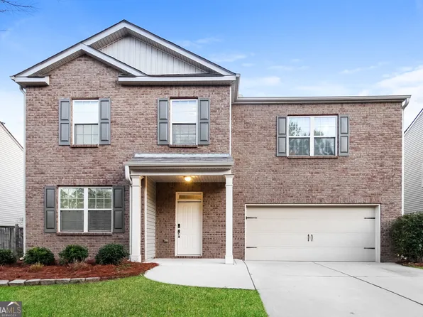 207 Hollyhock Ln, Dallas, GA 30132