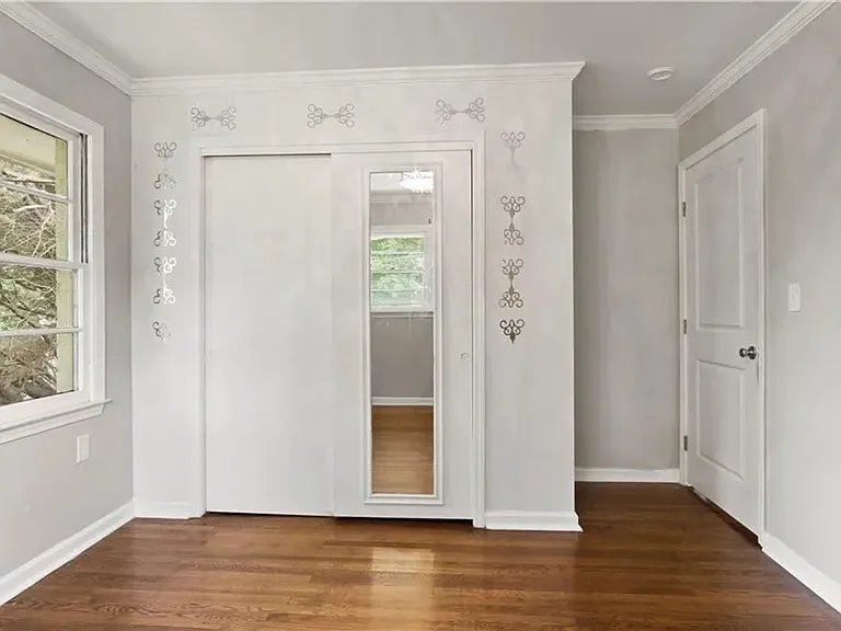 756 Patricia Dr — Photo 13