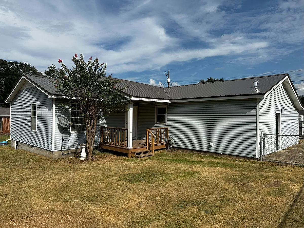 Building Photo - 3416 36th Ct