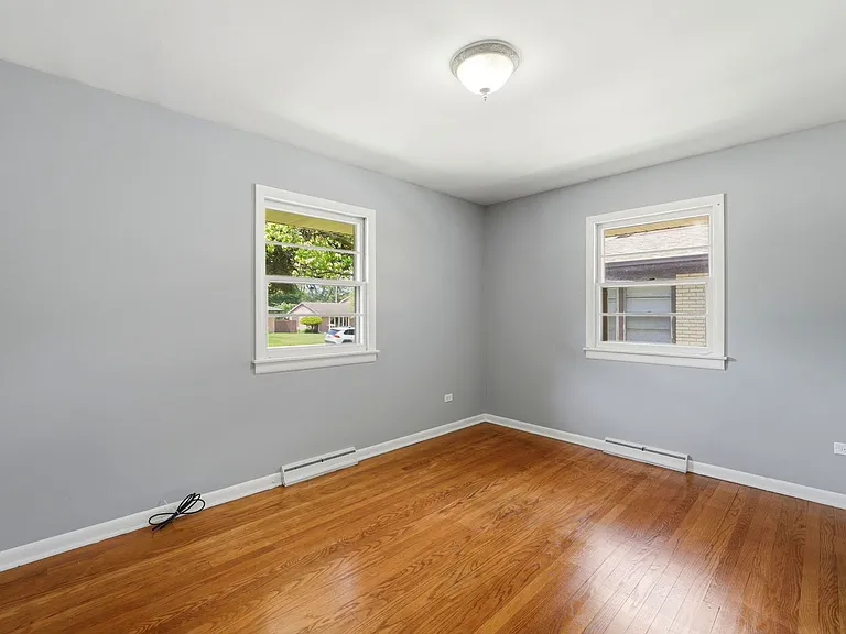 152 Crestwood Dr — Photo 6