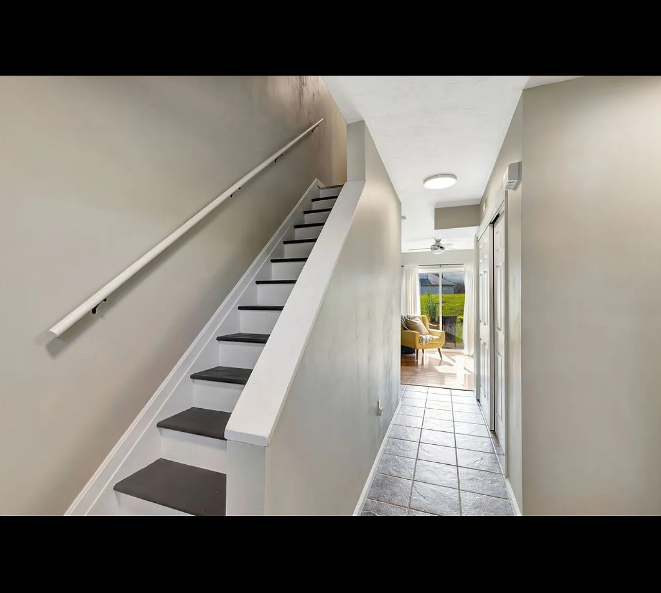 215 Barley Cir — Photo 4