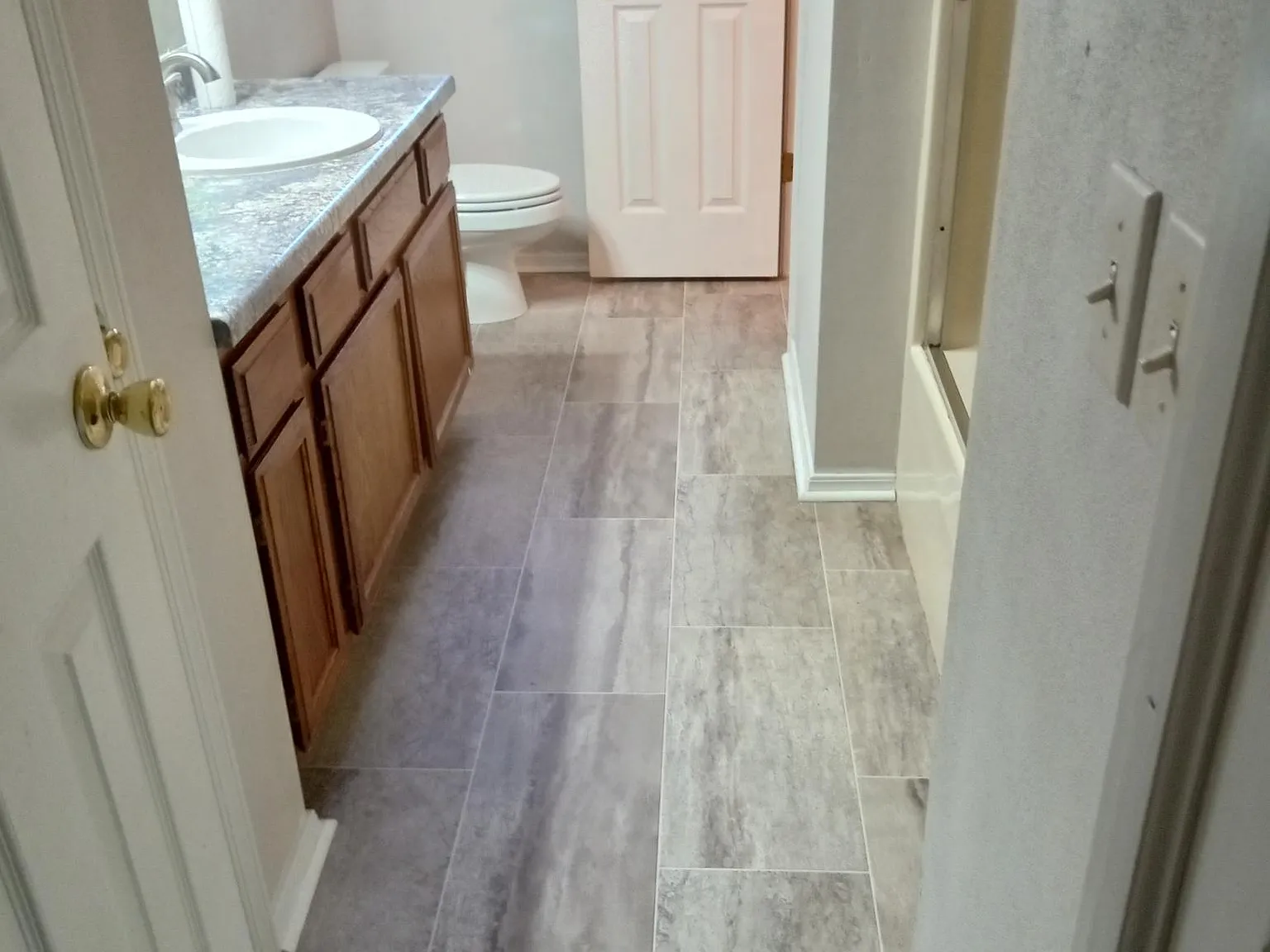 3 bed, 1.5 bath, 1200 sqft, $1,850 — Photo 4