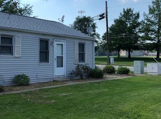 101 N Division St, Mahomet, IL