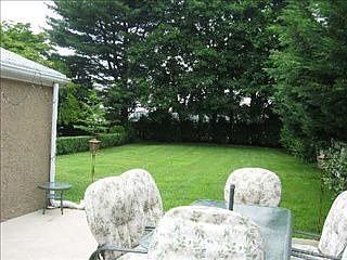 2nd image of 21 Greenridge Ave