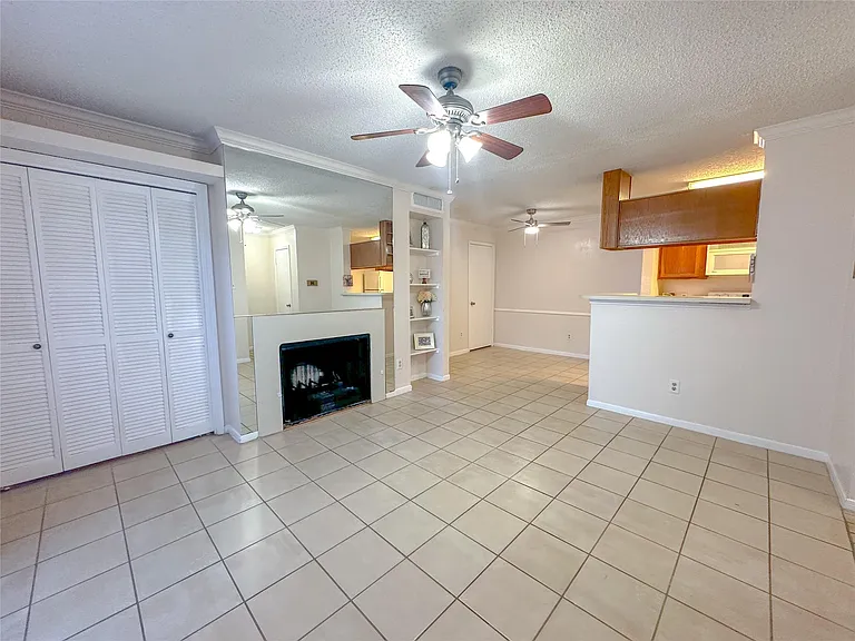 2121 Hepburn St #1110 — Photo 3