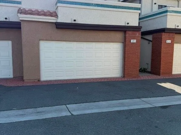 1265 S Neveen Ln, Anaheim, CA 92804