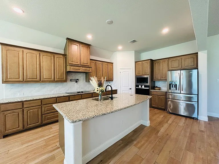 702 Winecup Way — Photo 10