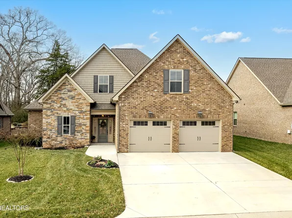 282 Chimney Rock Dr, Lenoir City, TN 37771