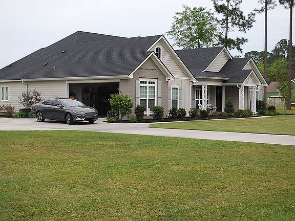 3rd image of 630 Walton Way