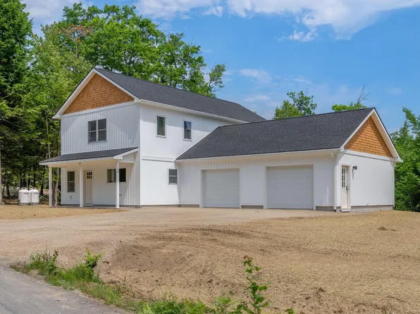 63 McGrath Pond Loop Road, Belgrade, ME 04917