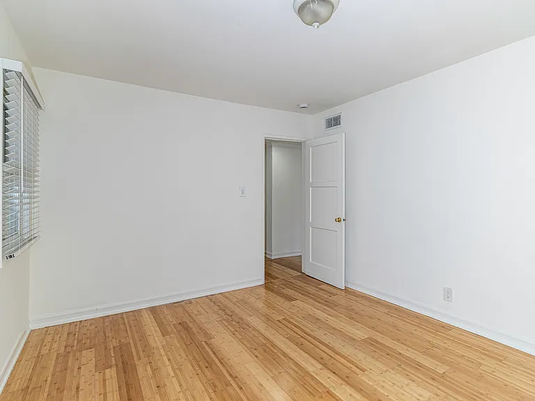 4711 Purdue Ave — Photo 37