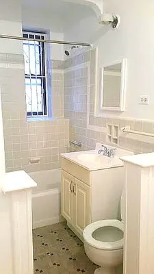 Rented by Manhattan Spaces | media 6