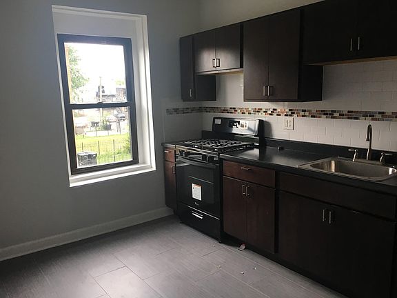 4th image of 1022 S Independence Blvd #2N