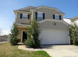 3446 Charterhall Ln, Charlotte, NC 28215