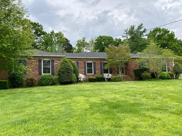 1712 Indian Hill Rd, Lebanon, TN 37087