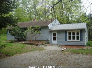 424 Norwich Rd, Plainfield, CT 06374