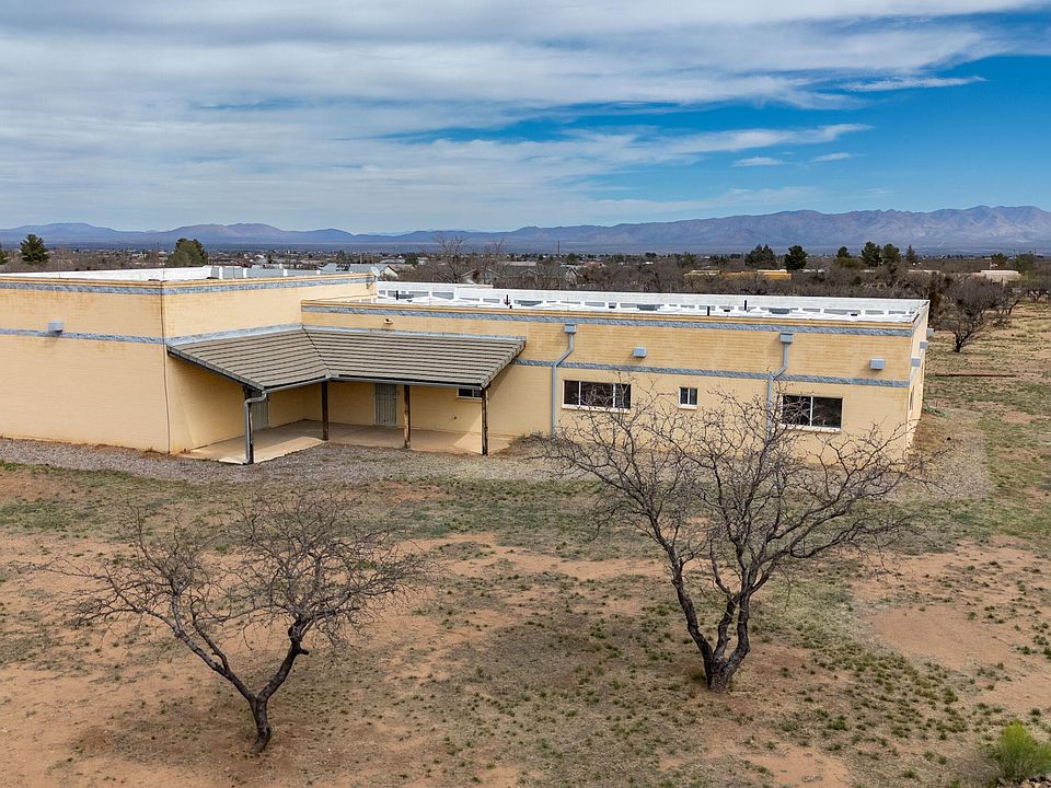 1st image of 6536 S Jaxel Rd