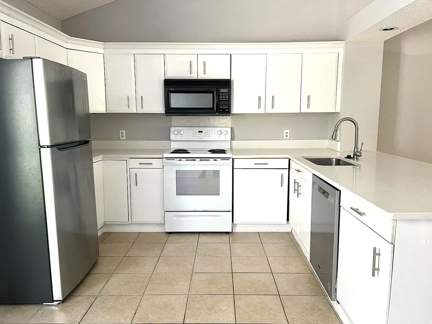 36 Shipwatch Road, Savannah, GA 31410 — Photo 4