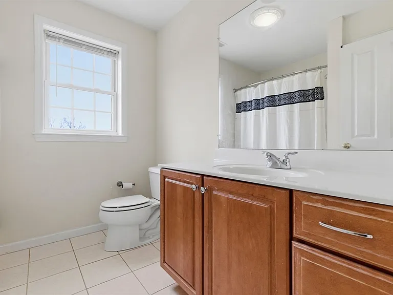 16 Windsor Rd — Photo 15