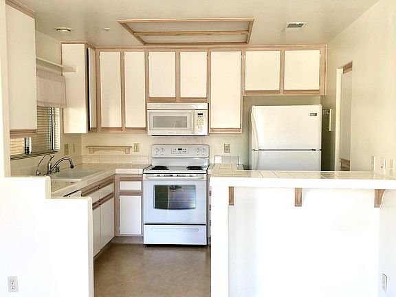 3rd image of 2960 Champion Way APT 605