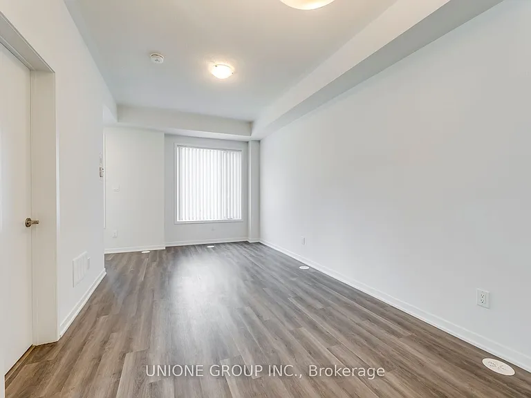 260 12th St #19 — Photo 9