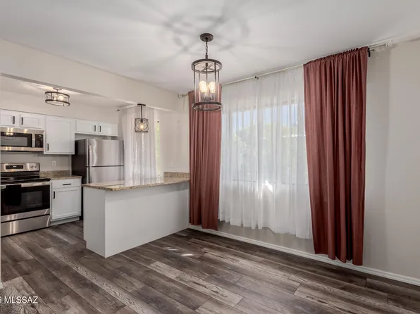 1366 S Avenida Polar APT G205, Tucson, AZ 85710
